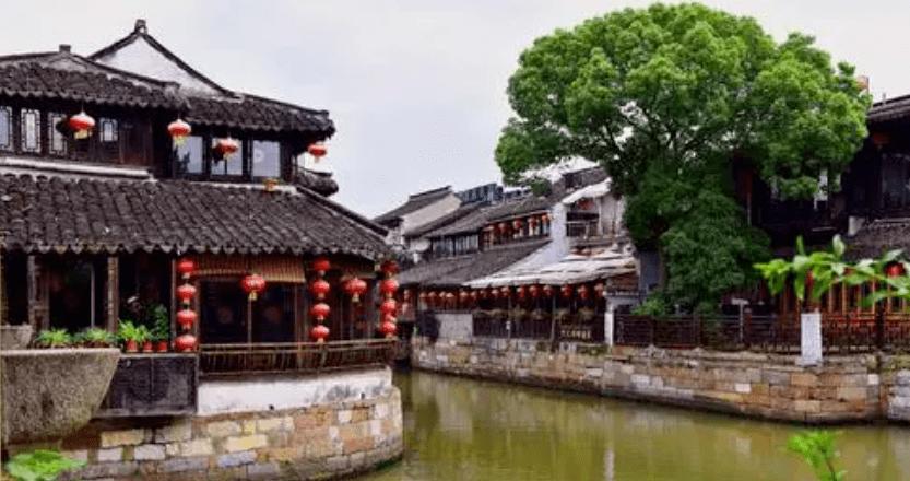 时尚公主做美甲